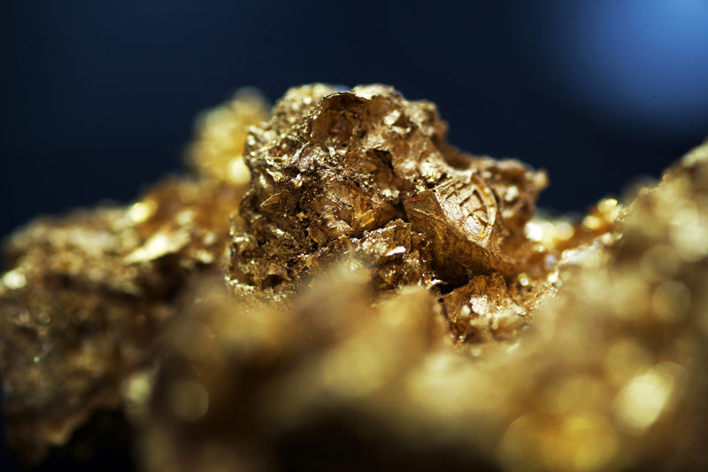 哀嚎矿山黄金宝箱_黄金矿山_河南黄金麻矿山
