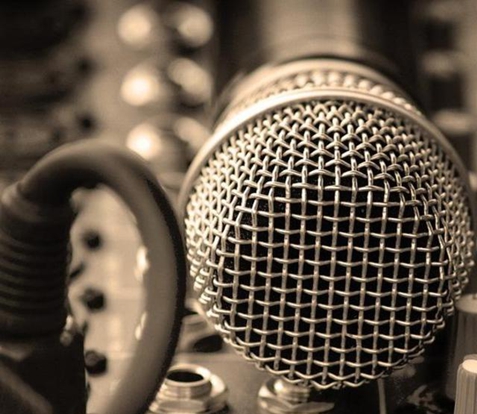 网络电台让播音员重生