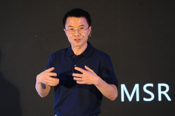 前微软副总裁陆奇出任百度总裁兼COO,接手人