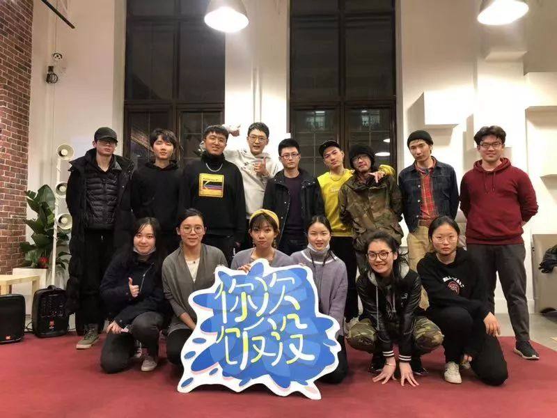 主要请来的嘉宾都是赵英男和张琳身边的朋友,比如李雪琴,高嘉程,毕导