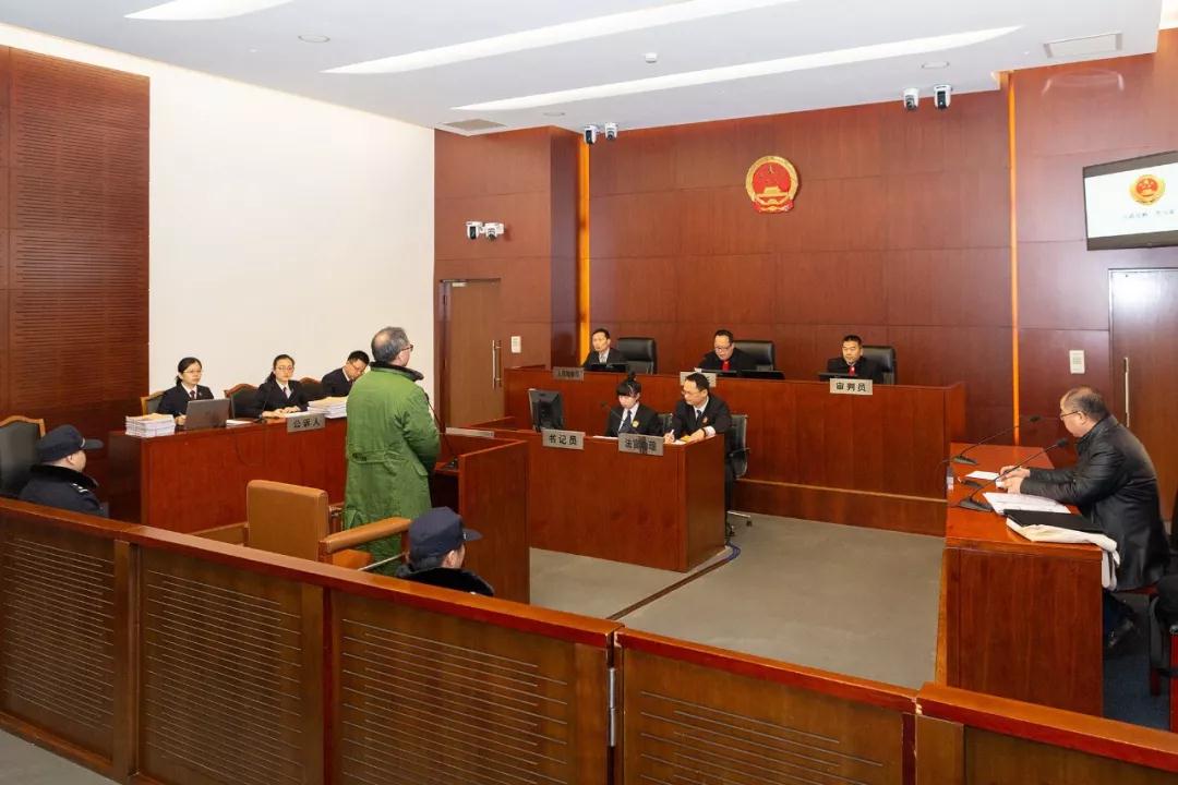 1月14日,上海市第一中级人民法院发布消息称,其今日