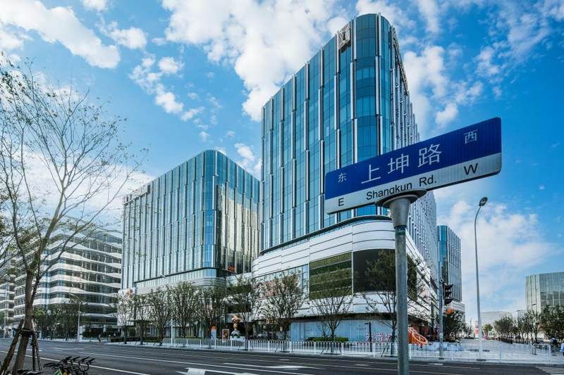 理想启新与时代共前行上坤集团总部正式乔迁新址