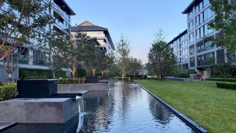 融创香山壹號院开启交付，300余业主即将入住新居-蓝鲸财经